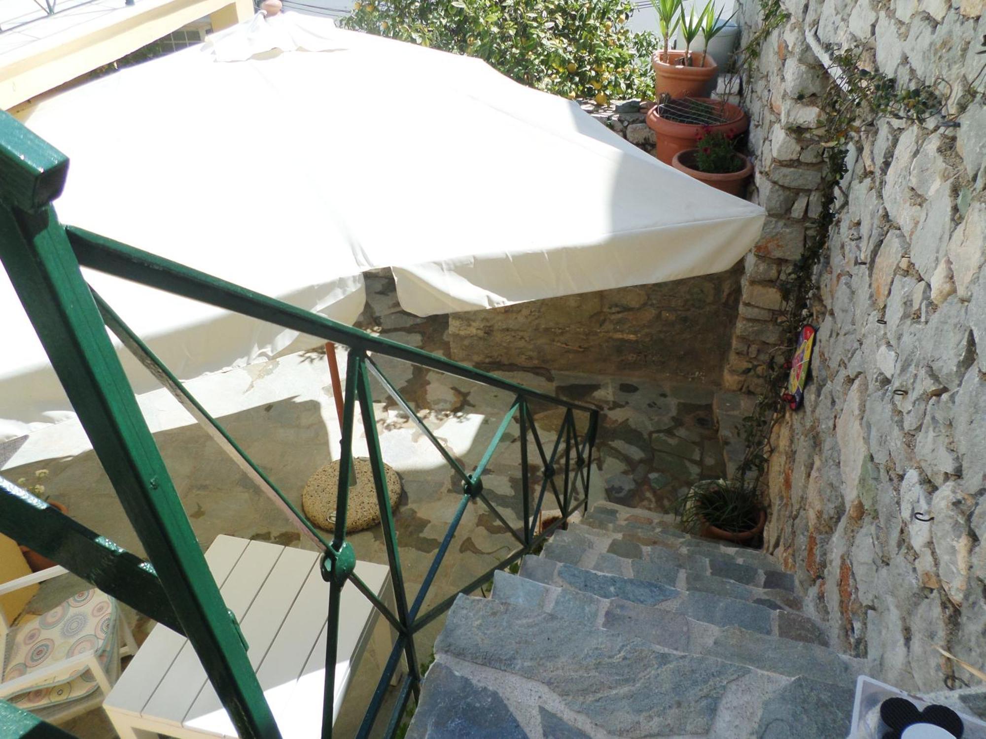 فيلا In The Heart Of Hydra المظهر الخارجي الصورة